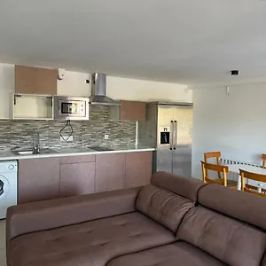 Apartamento La Casa Linda Con Terraza Y Vistas Al Mar, Calonge (Catalonia)